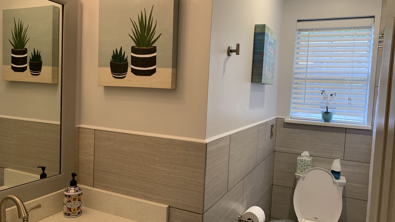 Photo of Bathroom in North Central Carrollton