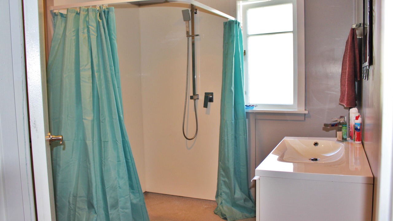 Photo of Bathroom in Thames