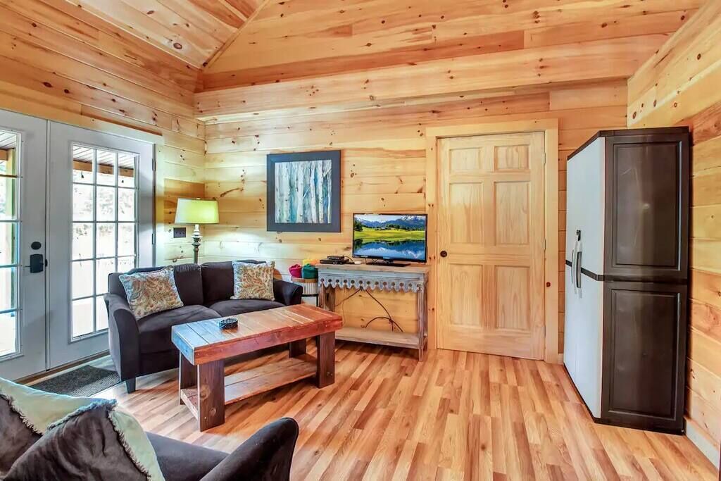 Photo of Others in Cherry Creek