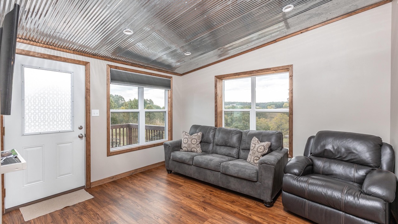 Photo of Livingroom in Steelville