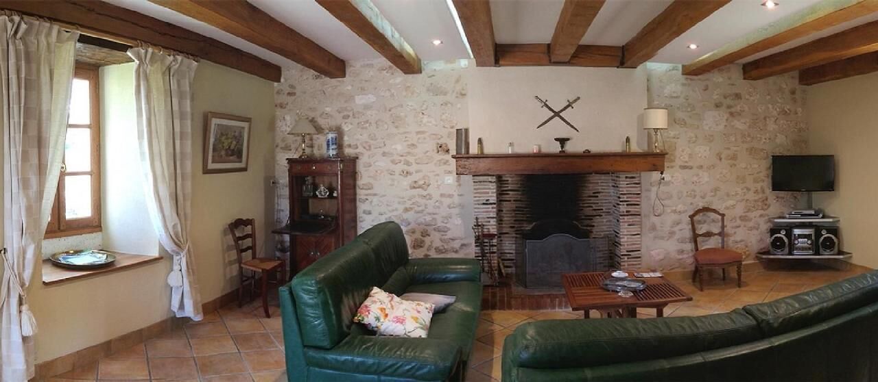Photo of Livingroom in Saint-Pierre-de-Cole