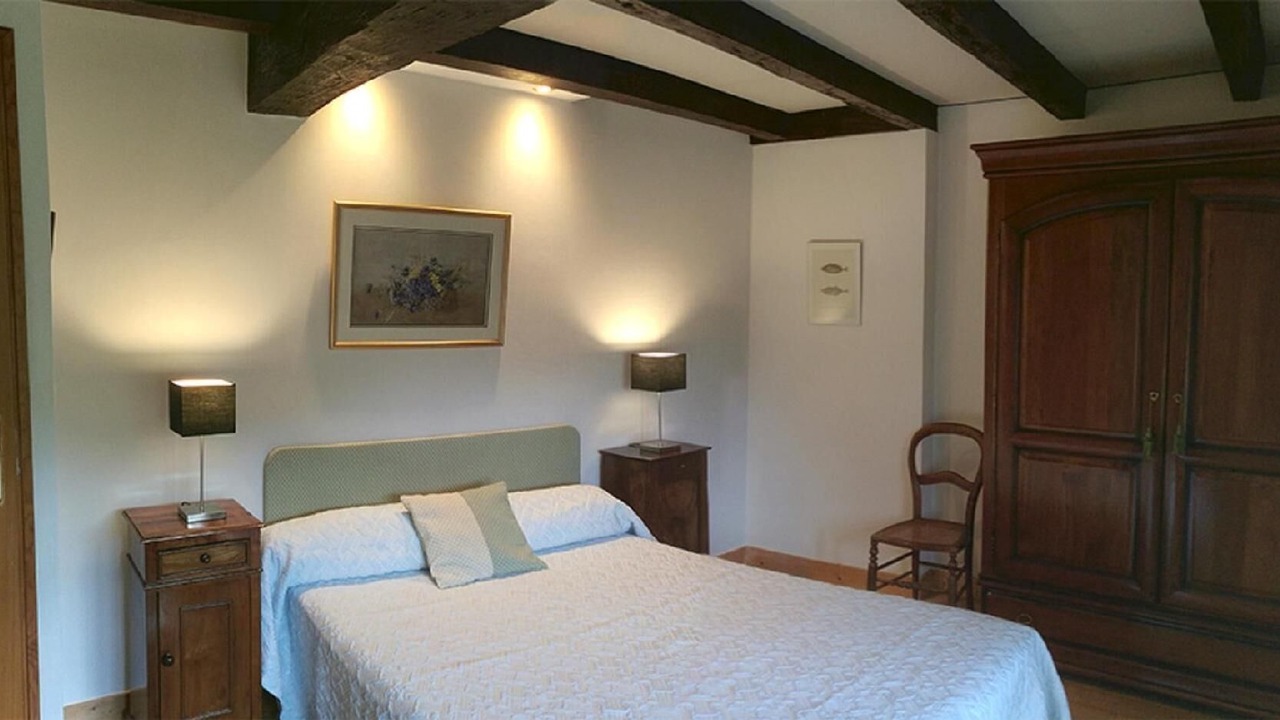 Photo of Bedroom in Saint-Pierre-de-Cole