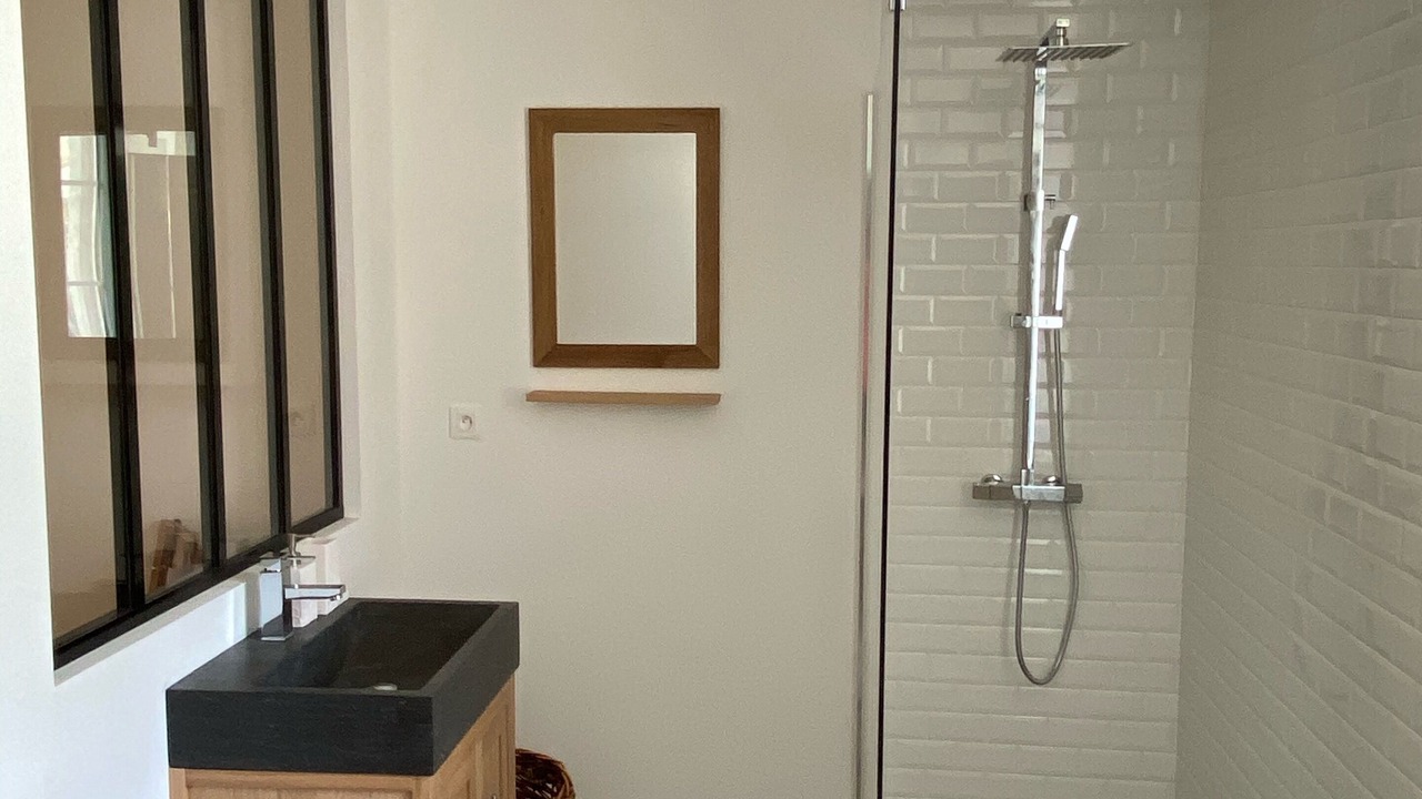 Photo of Bathroom in Mosson