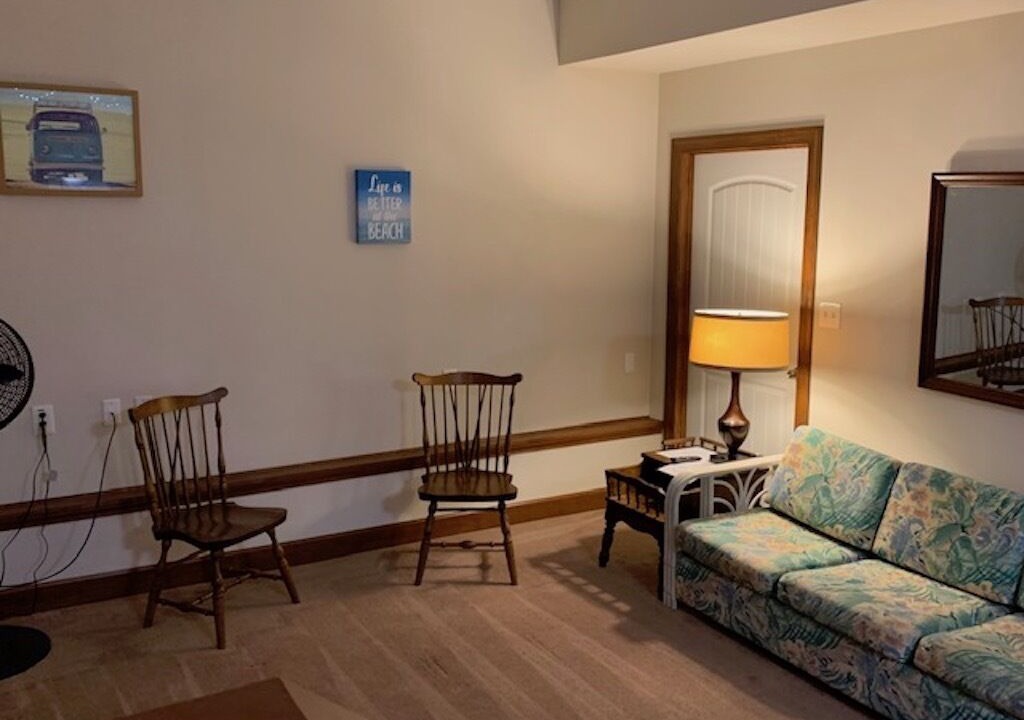 Photo of Livingroom in Bayview