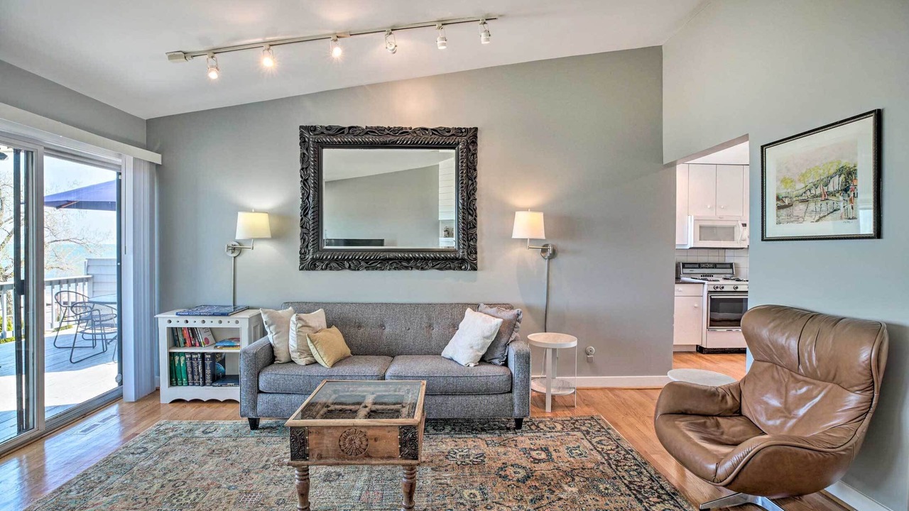 Photo of Bedroom in Miller Beach