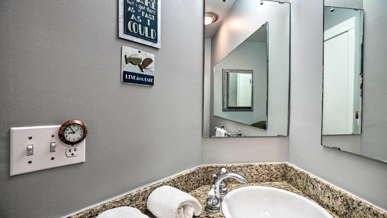 Photo of Bathroom in Miller Beach