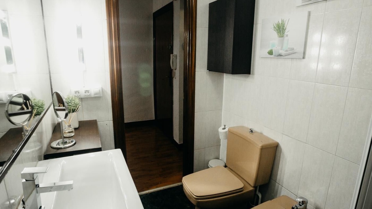 Photo of Bathroom in Bilbao City Centre