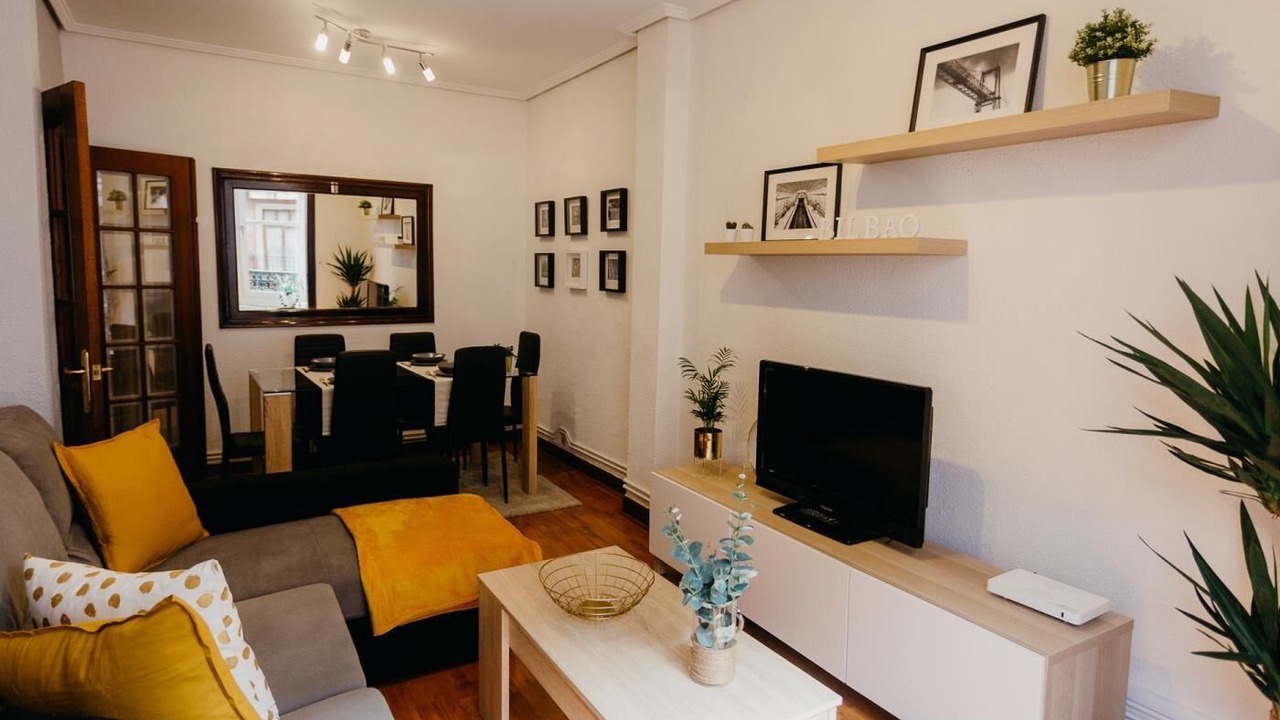 Photo of Livingroom in Bilbao City Centre
