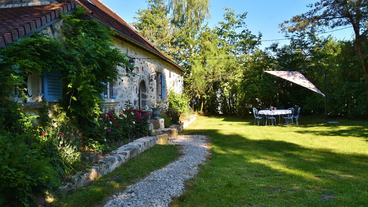 Photo of Outdoor in Bouchy-Saint-Genest