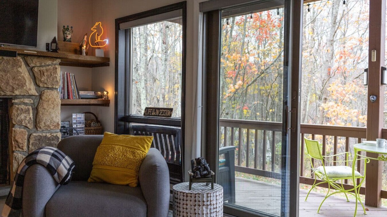 Photo of Livingroom in East Jewett