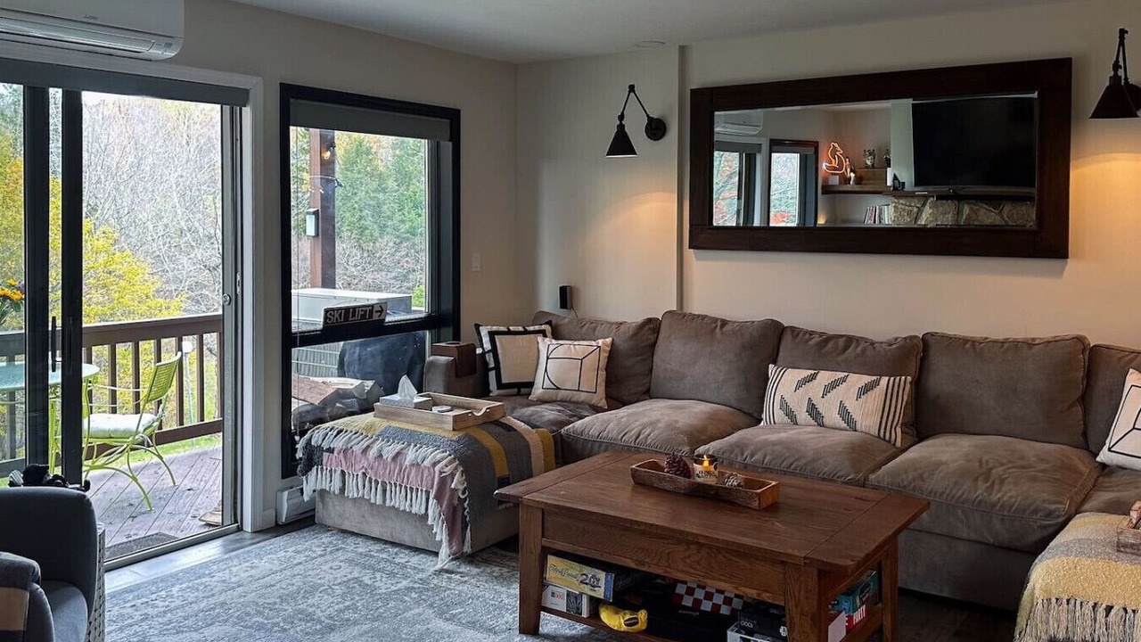 Photo of Livingroom in East Jewett