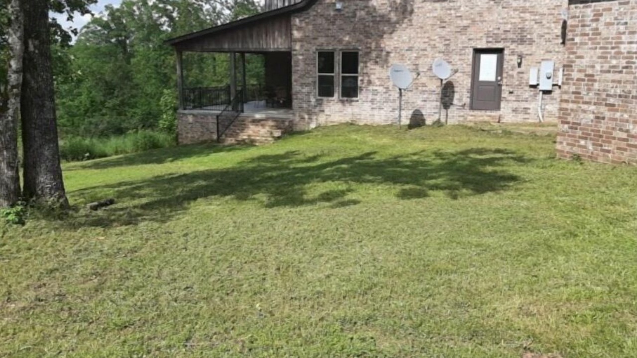 Photo of Outdoor in Center Ridge