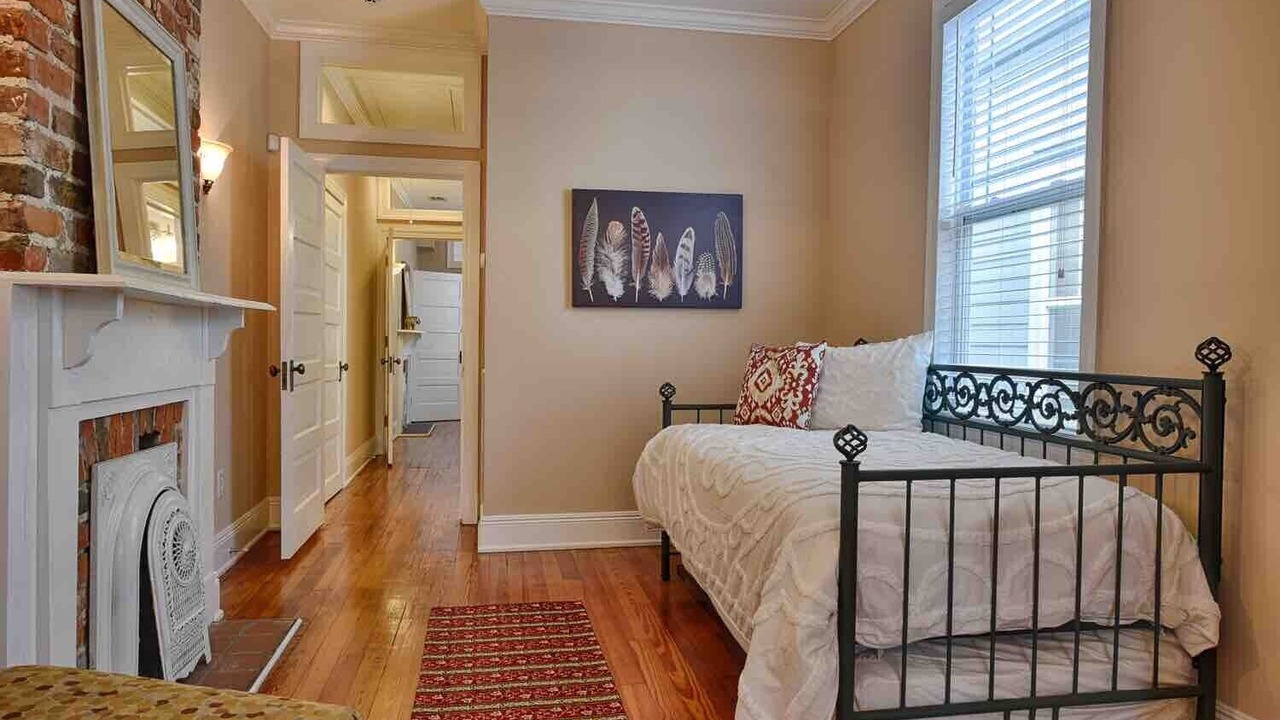 Photo of Bedroom in Tulane - Gravier