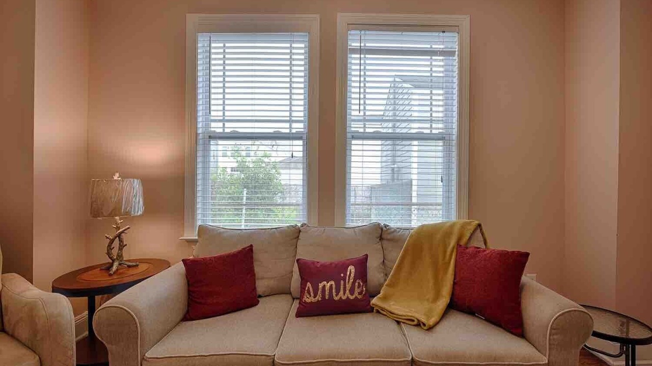 Photo of Livingroom in Tulane - Gravier