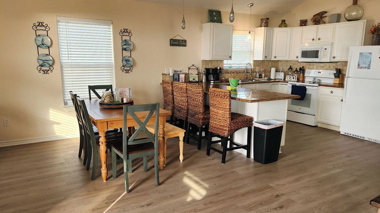 Photo of Bedroom in Surfside Beach