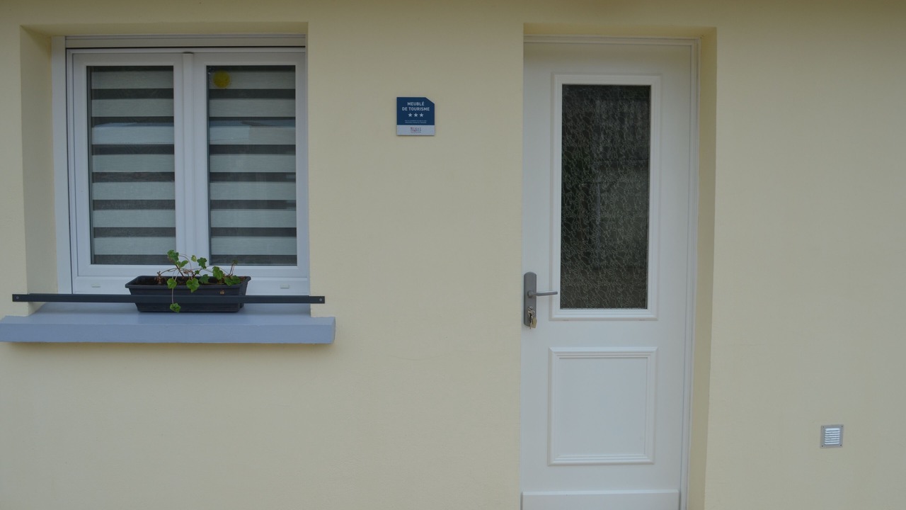 Photo of Outdoor in Pende