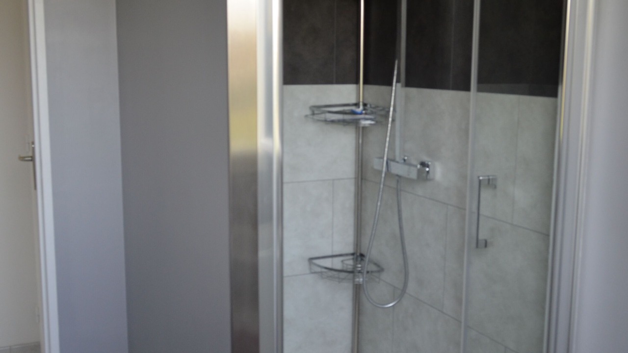 Photo of Bathroom in Pende