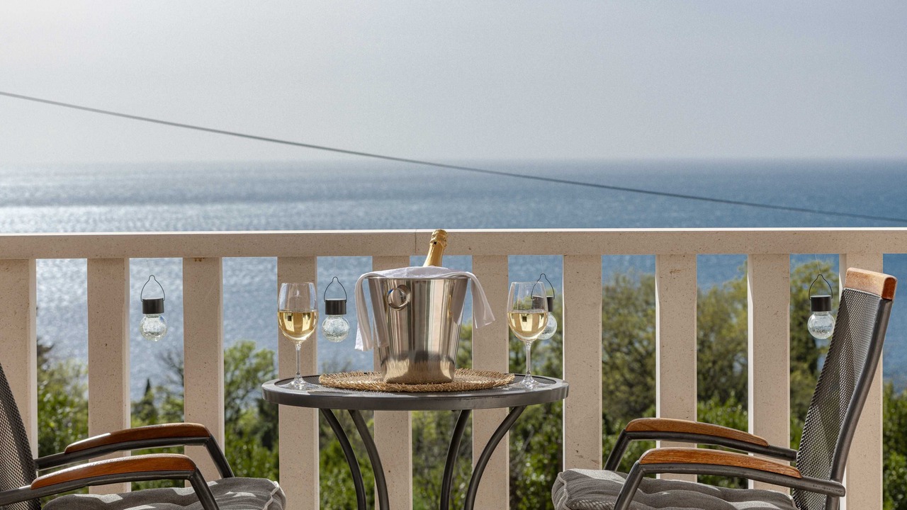 Photo of Patio Balcony in Plat