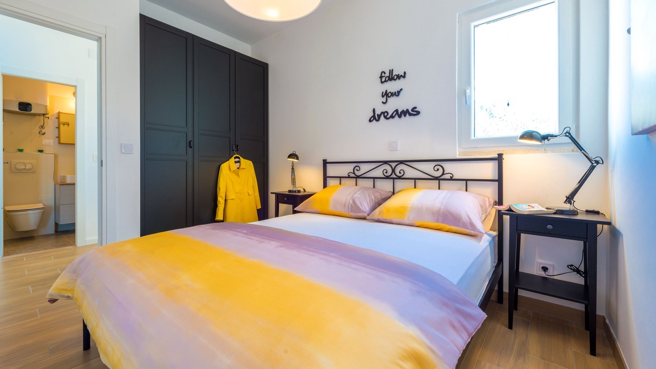 Photo of Bedroom in Plat