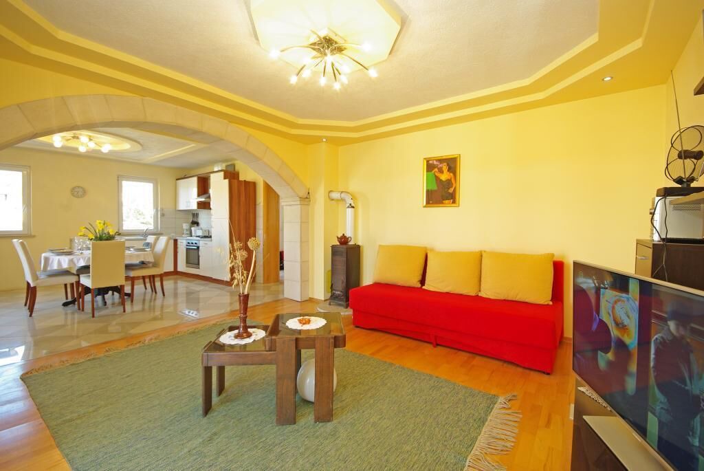 Photo of Livingroom in Sumartin
