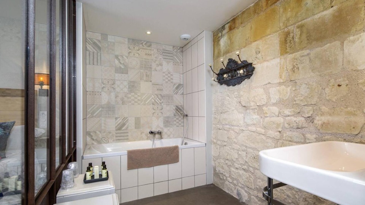Photo of Bathroom in Candes-Saint-Martin