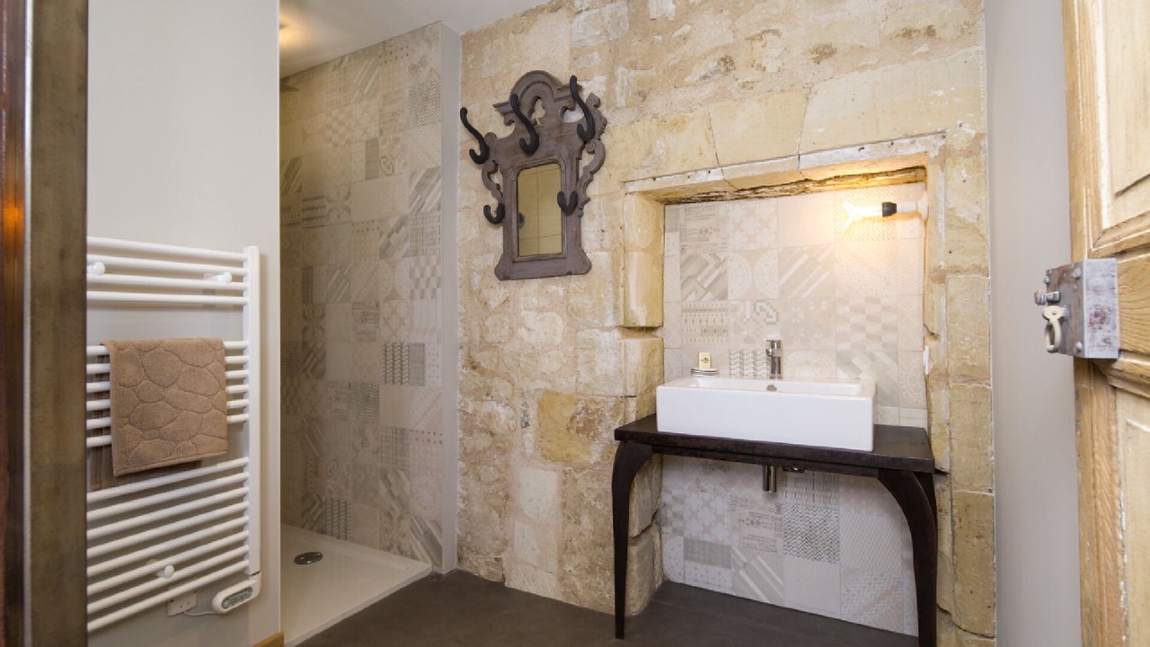 Photo of Bathroom in Candes-Saint-Martin