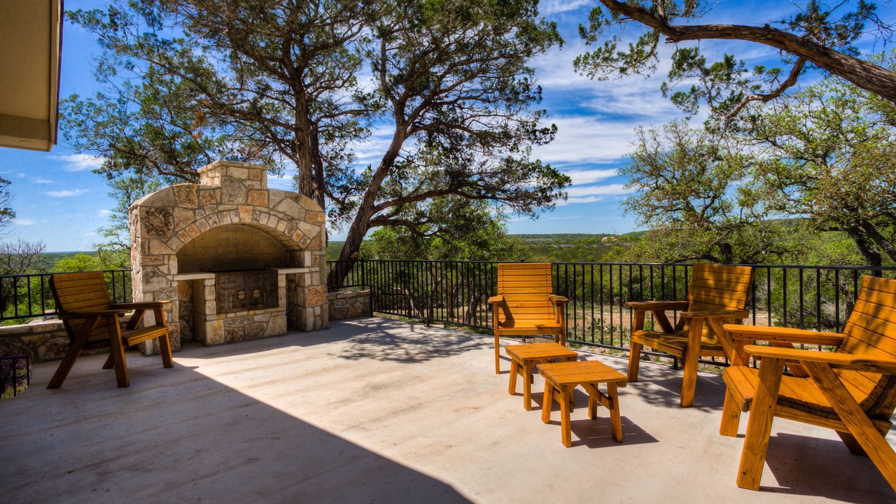 Photo of Patio Balcony in Hunt