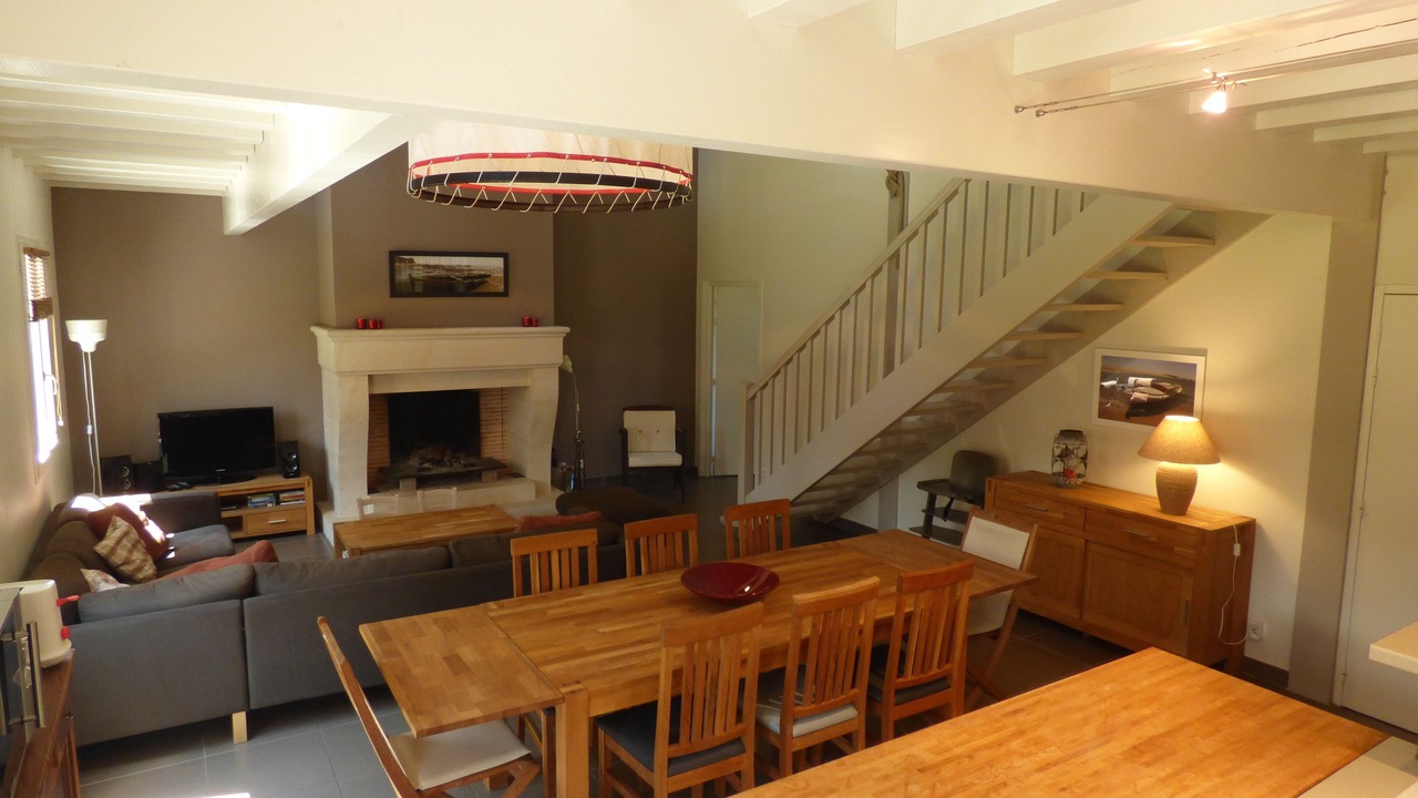 Photo of Others in Gastes