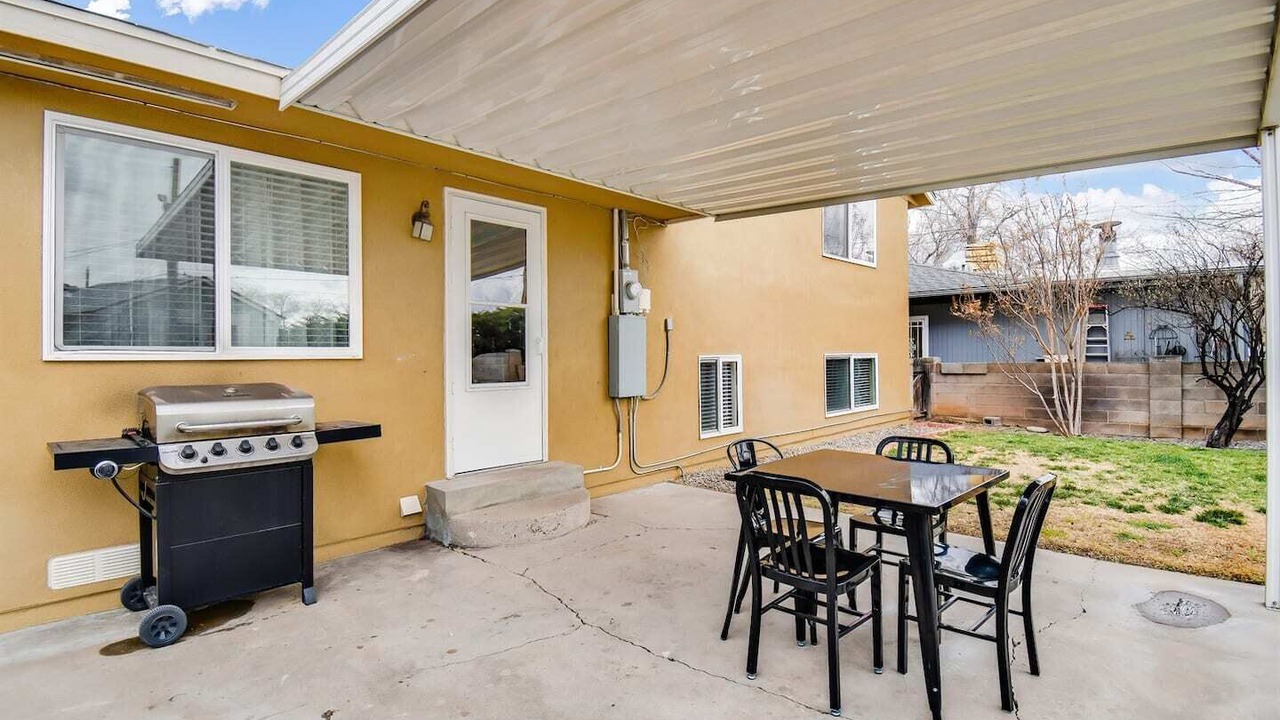 Photo of Outdoor in Northeast Heights