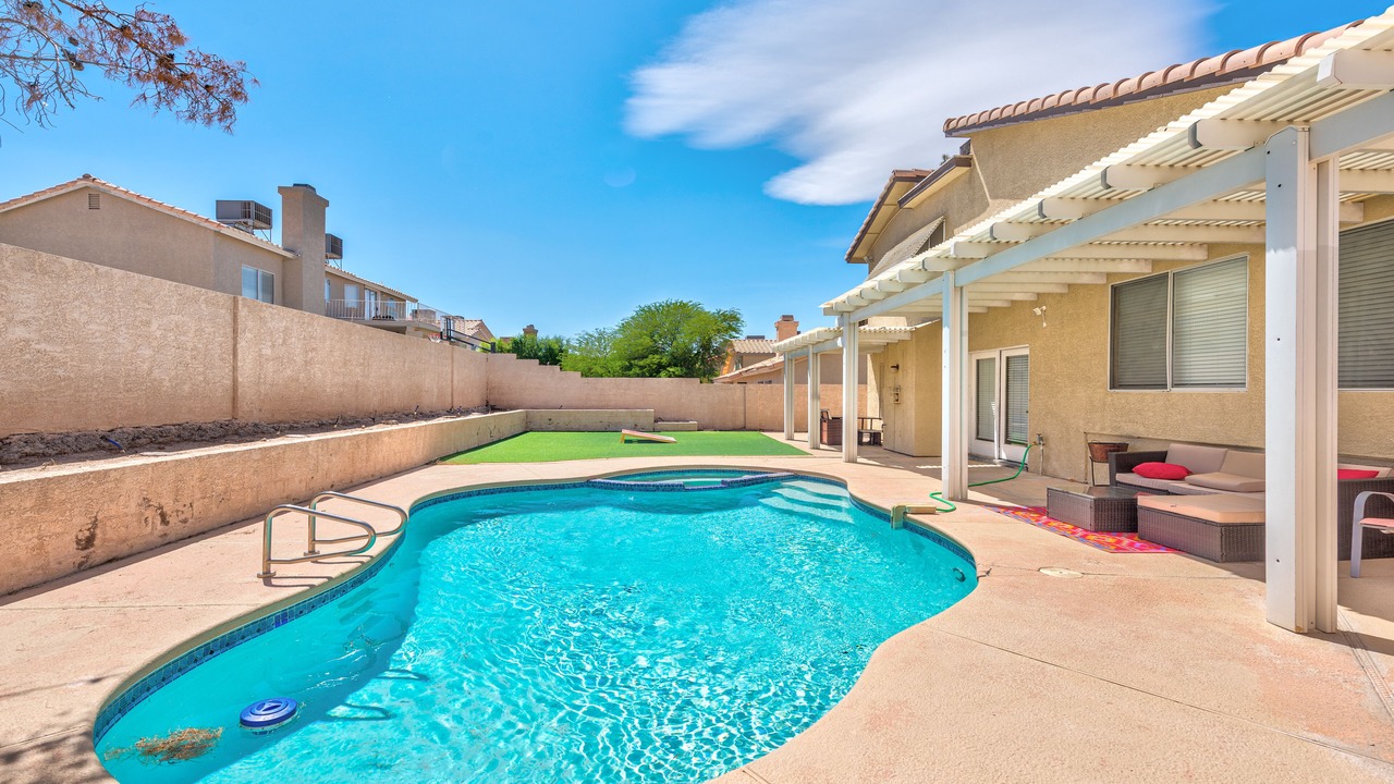 Photo of Outdoor in Green Valley North