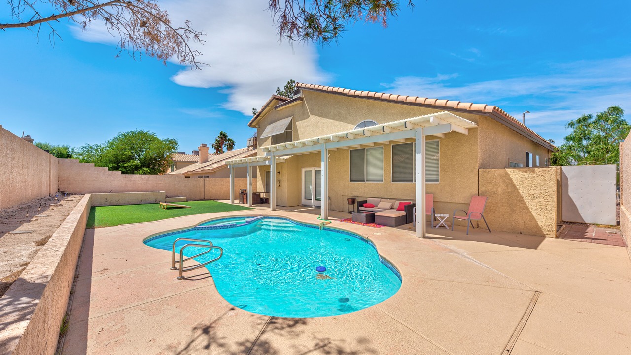 Photo of Outdoor in Green Valley North