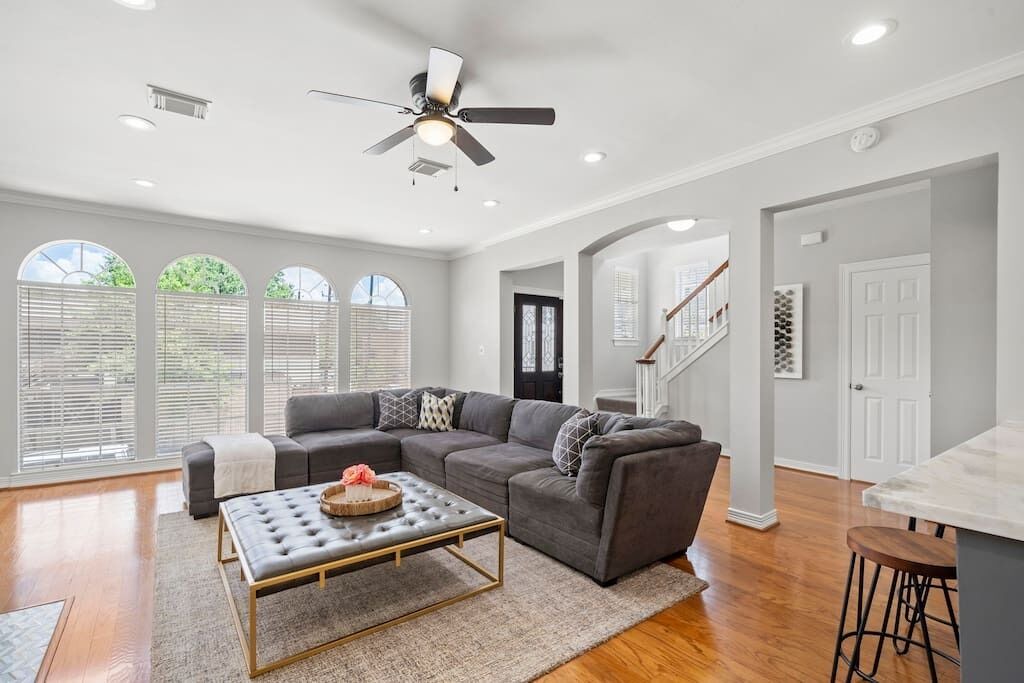 Photo of Livingroom in South Central Houston
