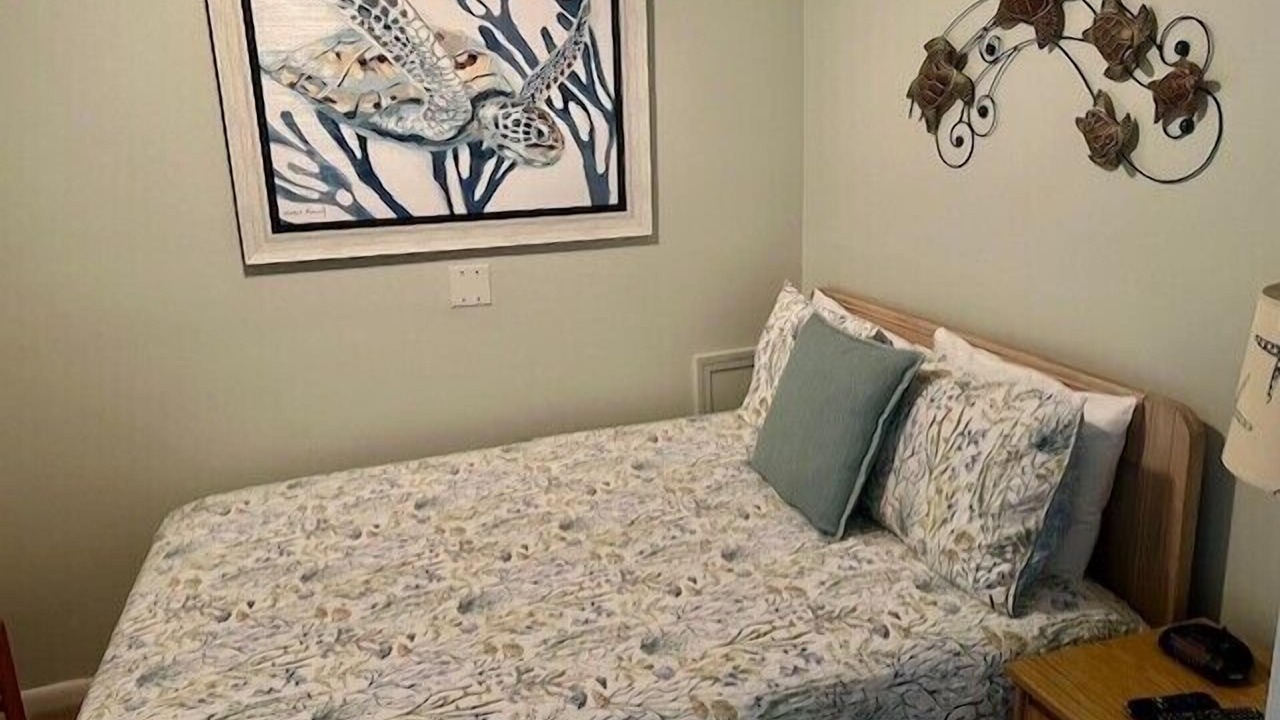 Photo of Bedroom in Garden City