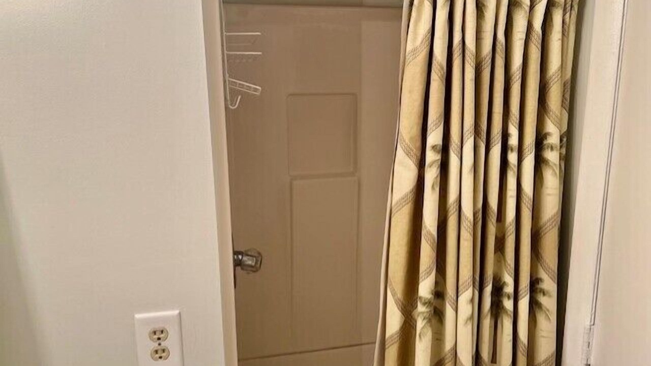 Photo of Bathroom in Garden City