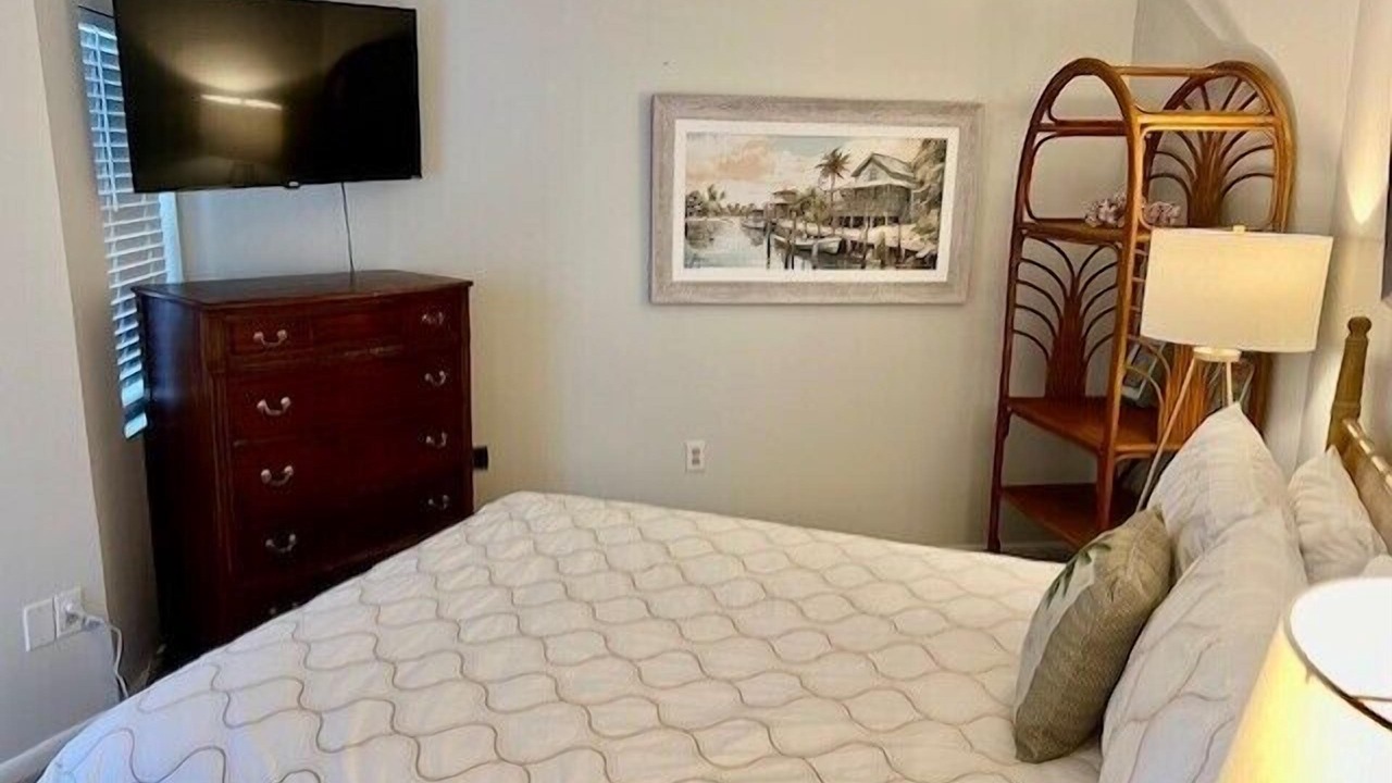 Photo of Bedroom in Garden City