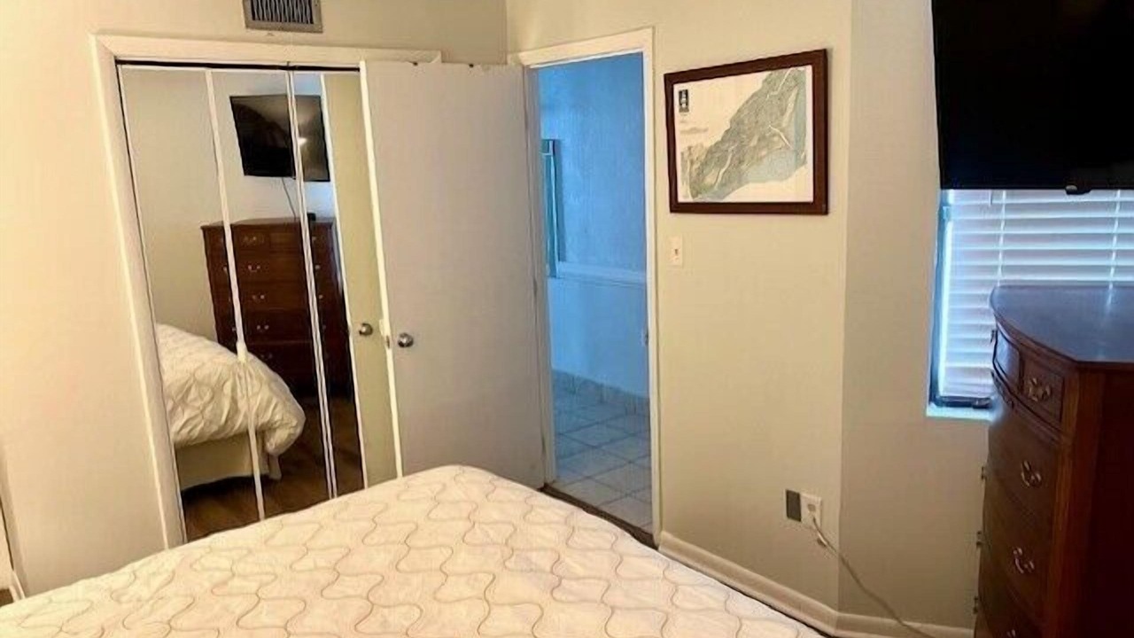 Photo of Bedroom in Garden City