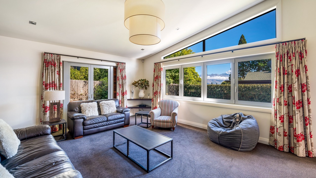 Photo of Livingroom in Wanaka