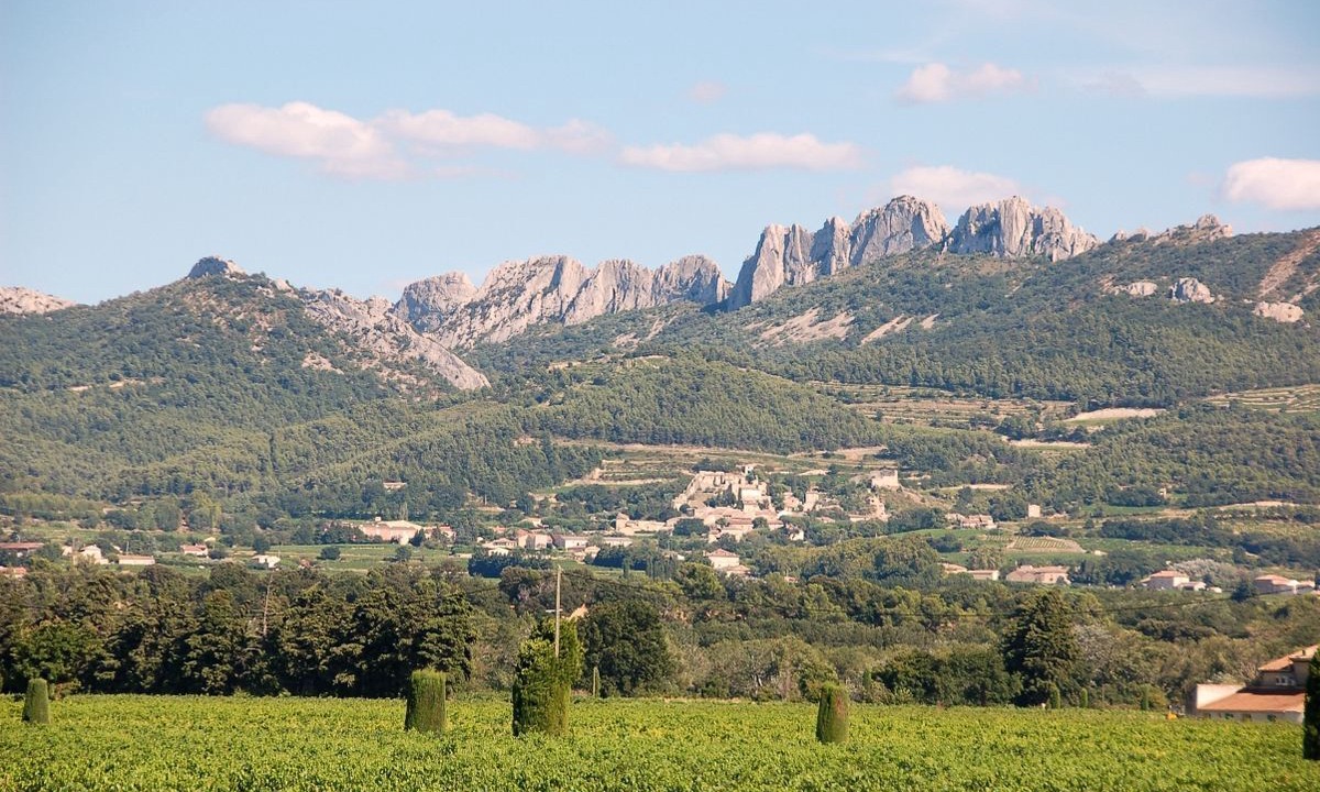 Photo of Outdoor in Roaix