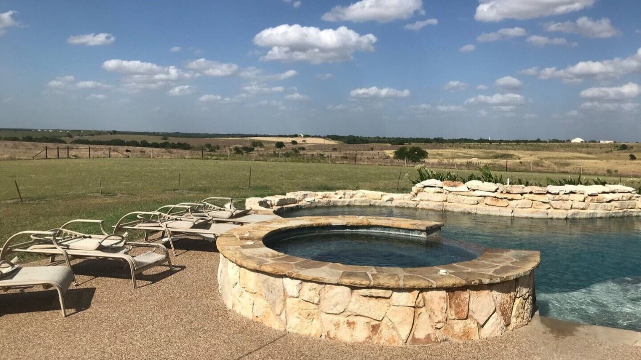 Photo of Outdoor in Perry