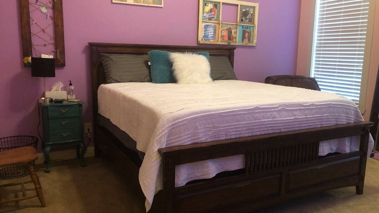 Photo of Bedroom in Perry