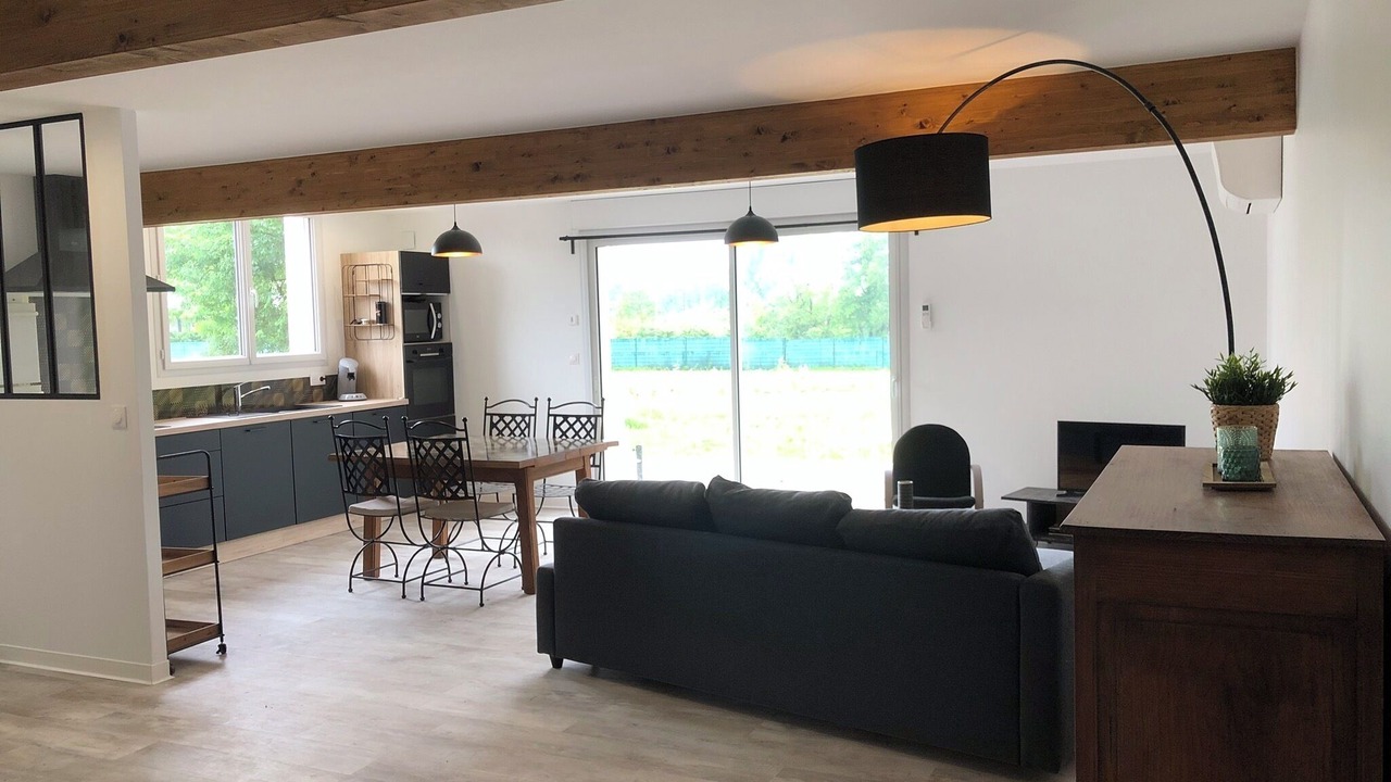 Photo of Livingroom in Le Temple-sur-Lot
