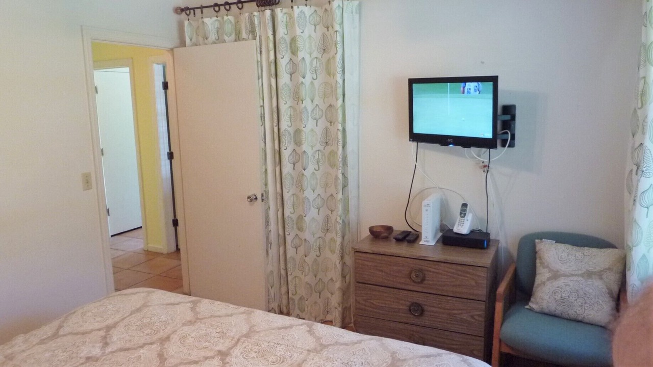 Photo of Bedroom in Jekyll Island
