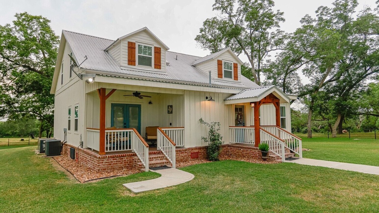 Photo of Outdoor in Schulenburg