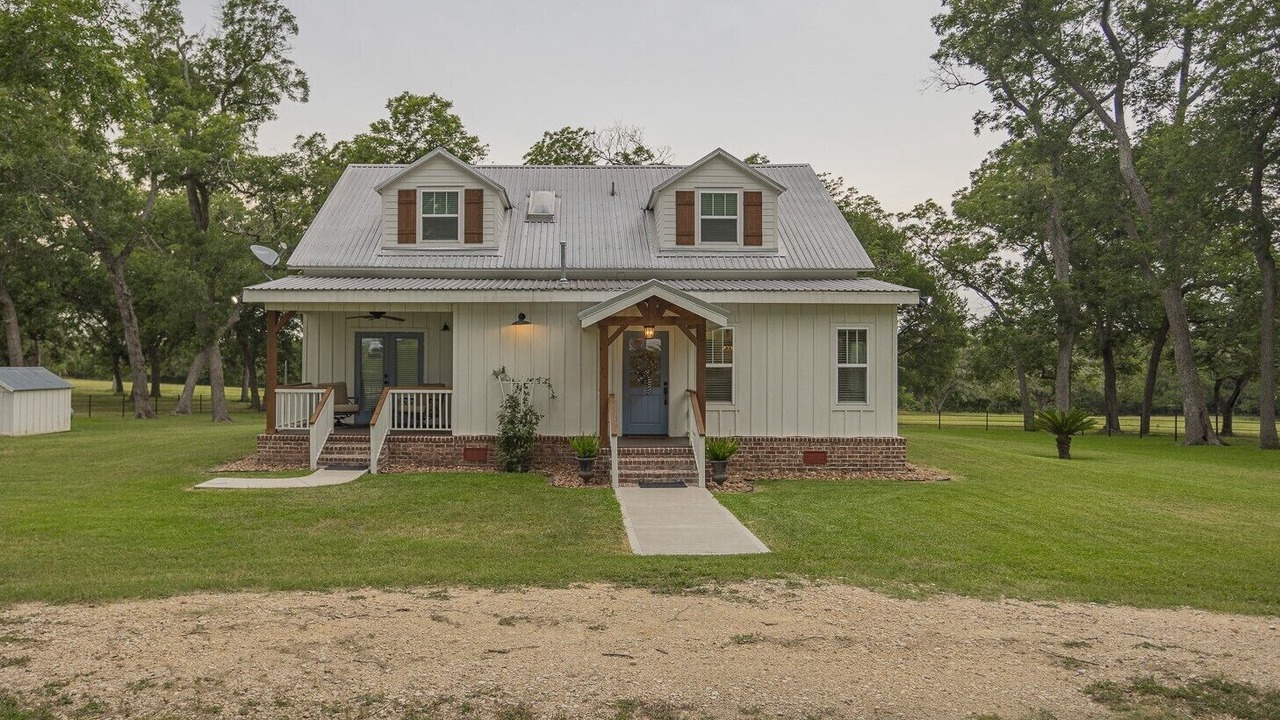 Photo of Others in Schulenburg