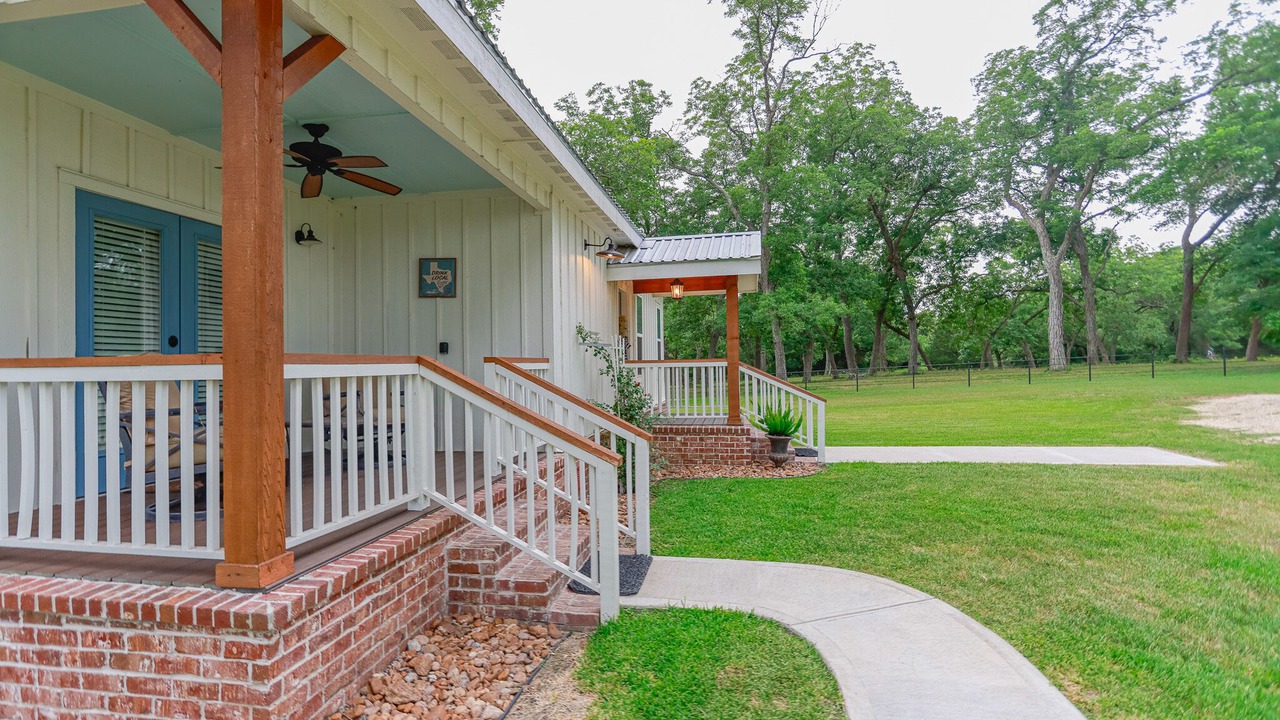 Photo of Patio Balcony in Schulenburg