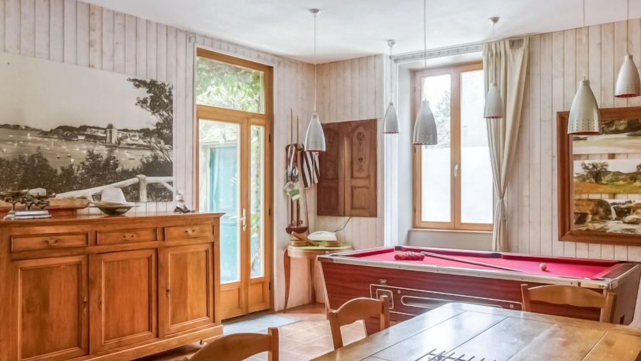 Photo of Bedroom in Saint-Servan