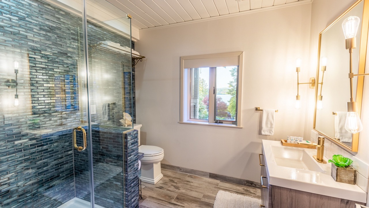 Photo of Bathroom in Tulalip