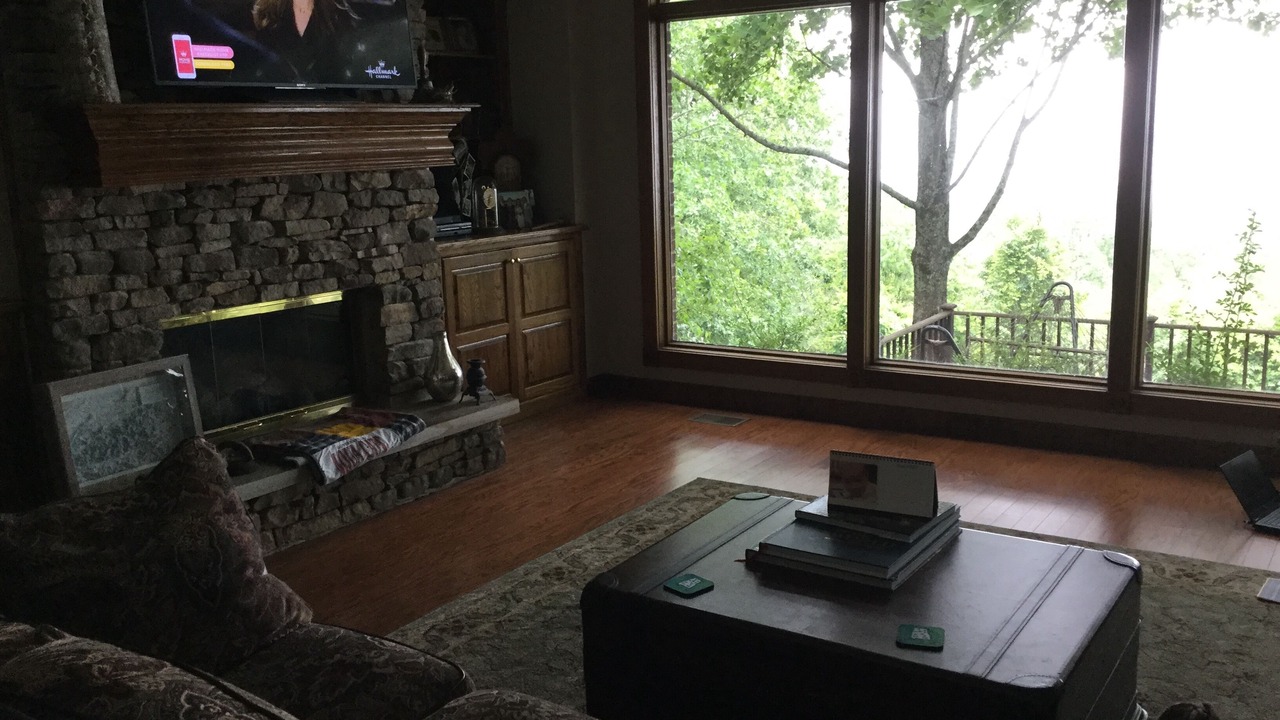 Photo of Bedroom in Guntersville