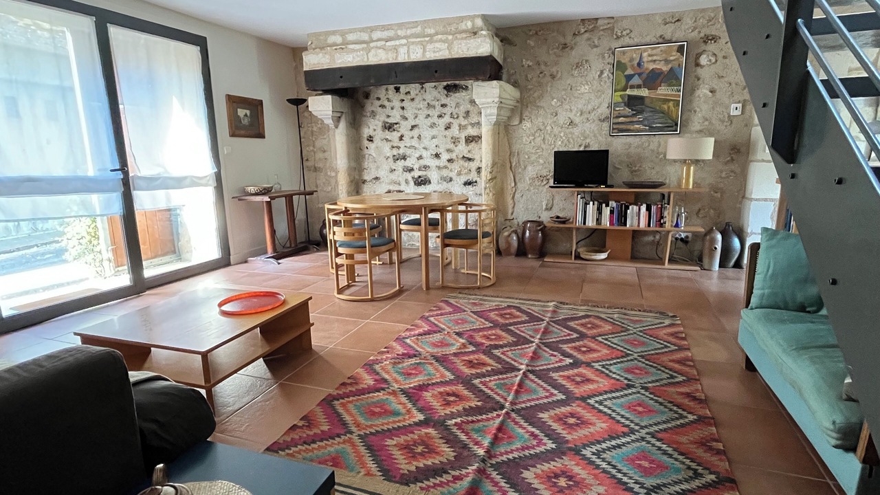 Photo of Livingroom in Cheille