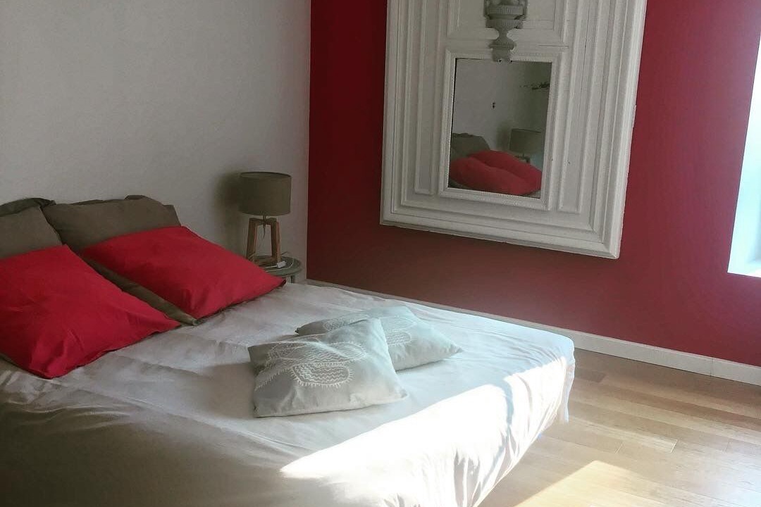 Photo of Bedroom in Commes